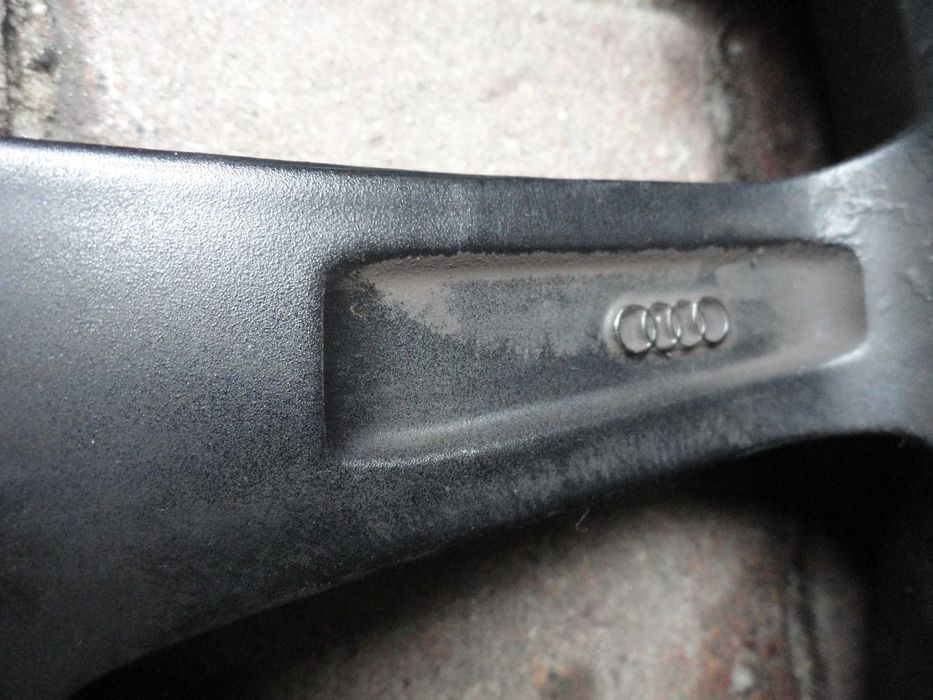 Felgi Aluminiowe 18 5x112 Audi Orginał Czarne