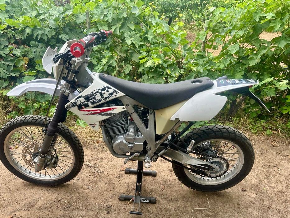 Vendo Ajp Pr4 de 2010