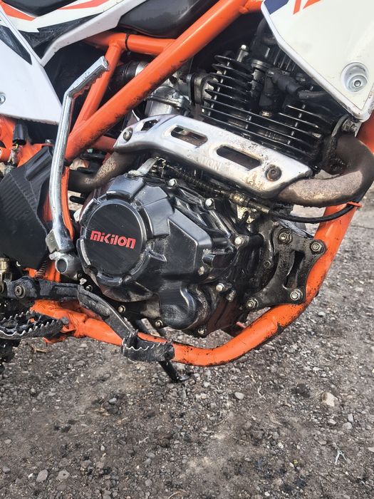 Cross Defender 150  4t