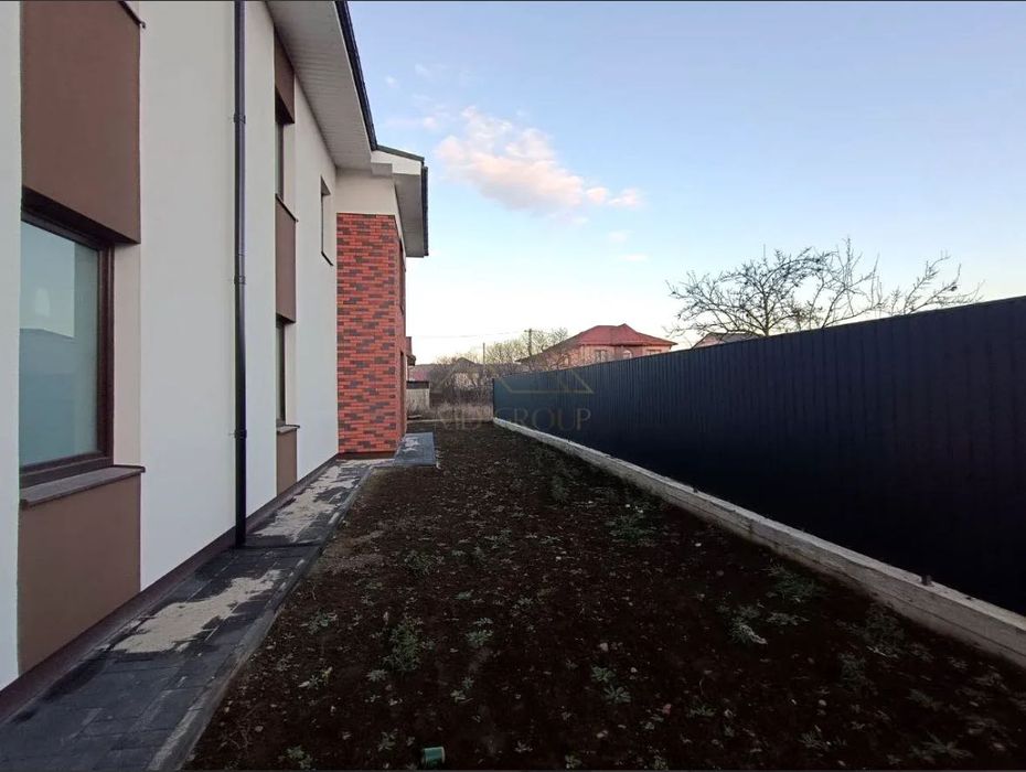 Продається Зданий Дуплекс 138 м2 з гаражем у Вовчинцях!!!