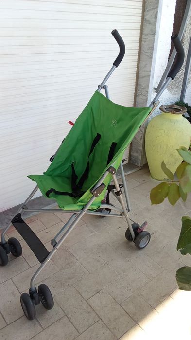 CARRO Criança para Passeio. 4 Fotos