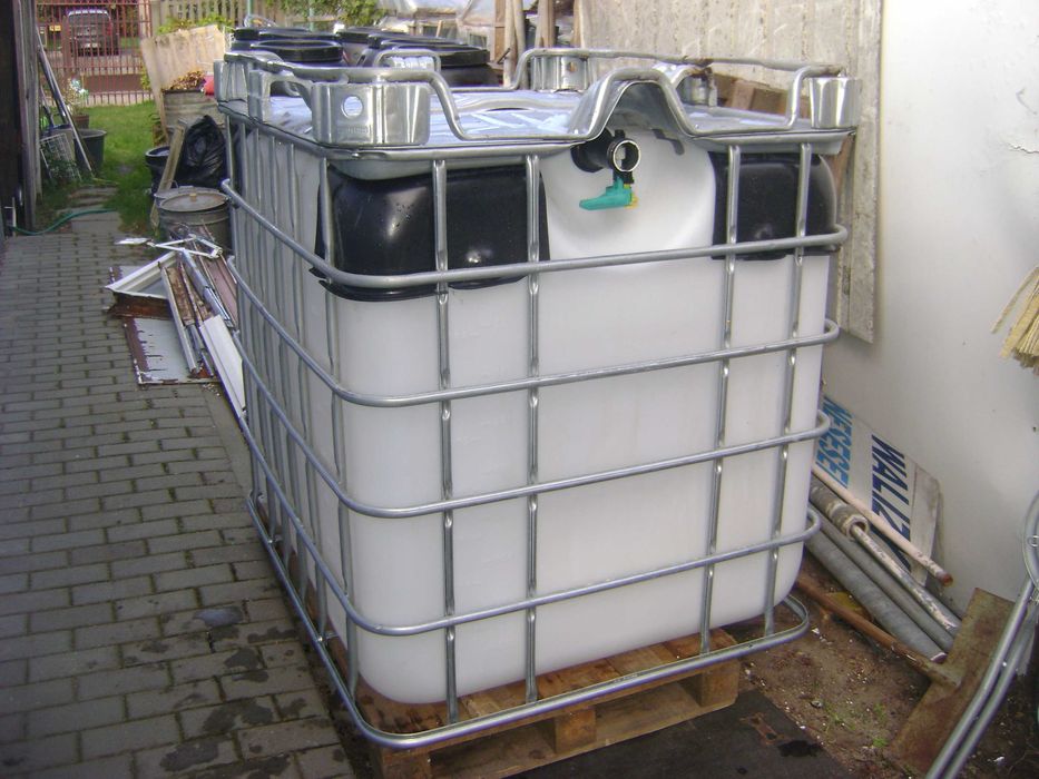 sprzedam beczki plastikowe po artykulach spozywczych-250l-110zl