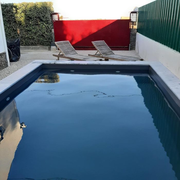 Moradia em Azoia Sesimbra com piscina como nova