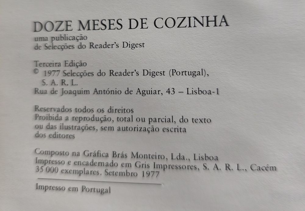 "Doze meses de cozinha" - livro de culinária (1977)
