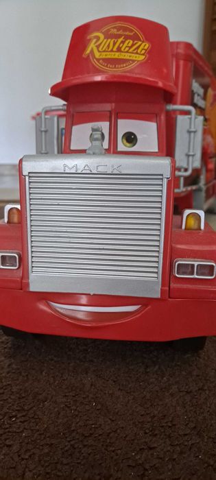 Pista de Corridas Faísca McQueen