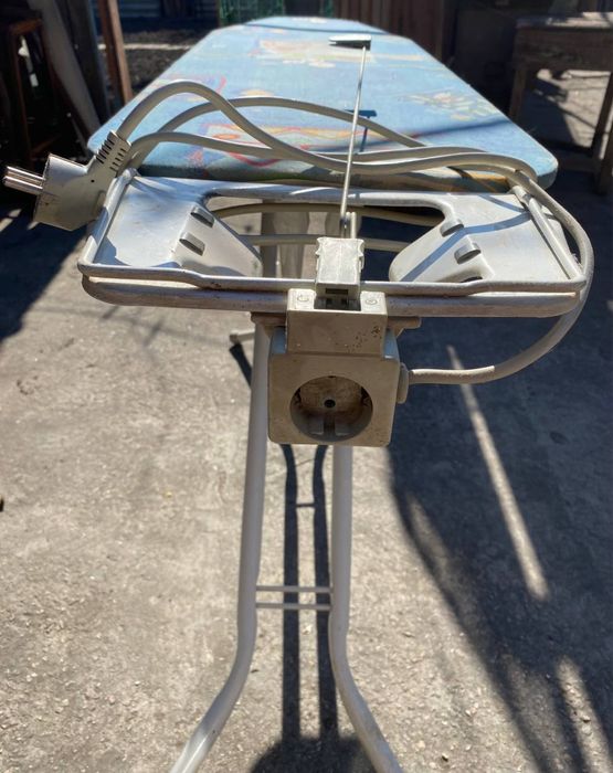 Прасувальна дошка