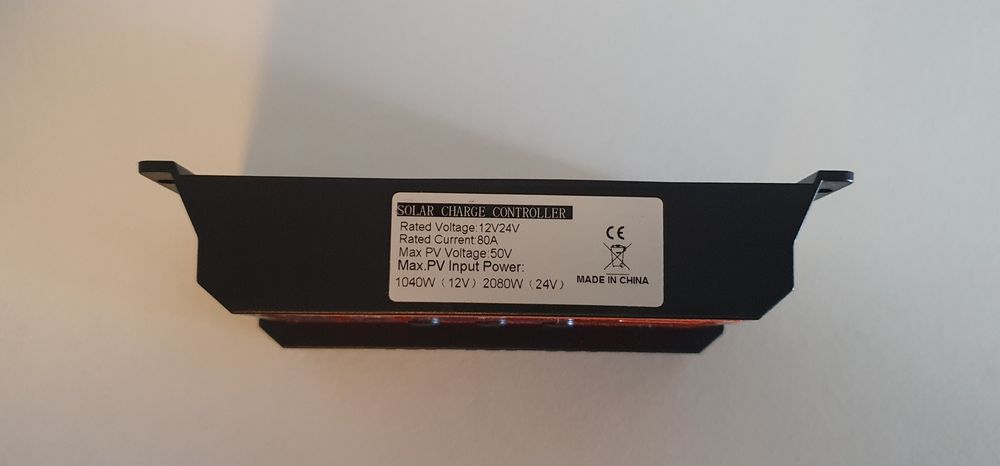 Controlador de carga solar 12/24V 80A