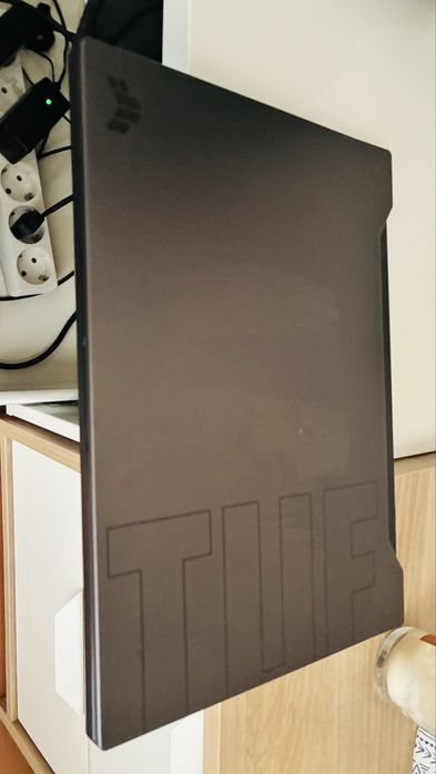 ASUS TUF Dash F15 Gaming | i5-11300H | RTX 3050 | SSD NVMe | Excelente Estado