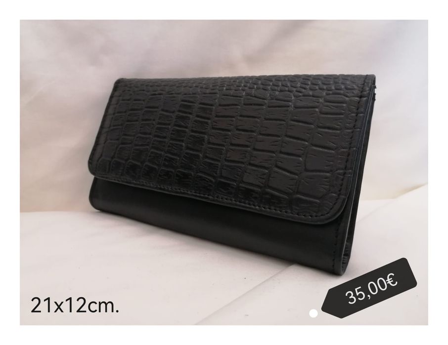 Carteira de couro verdadeiro preta