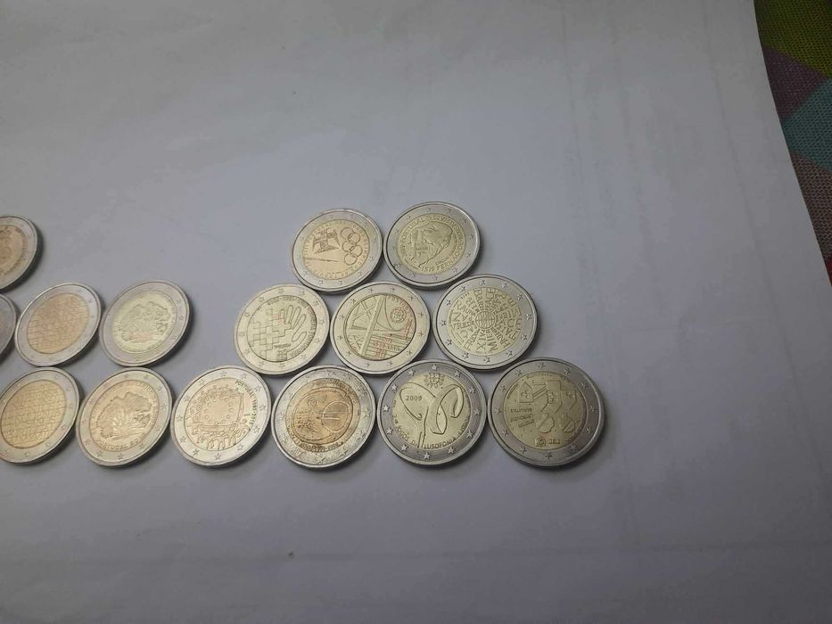 Vendo ou troco moedas de colecção