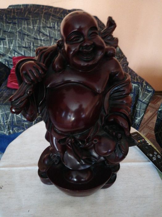 Продам фигуру Будды.