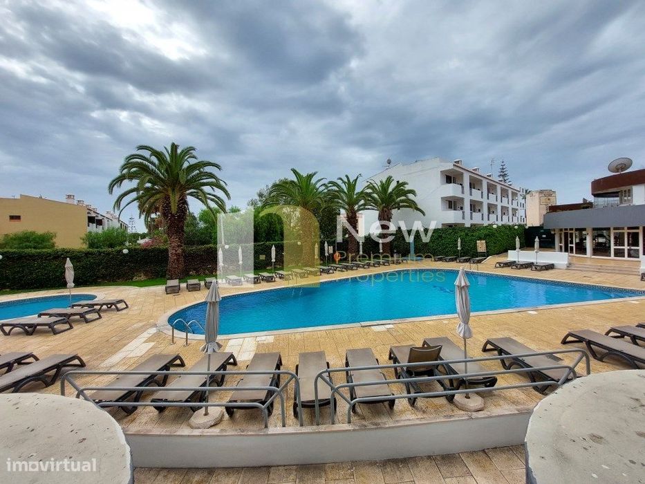 Apartamento T0 nas Areias de São João - Albufeira.