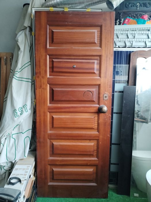 Porta madeira maciça