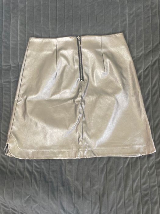 Spódniczka złota - imitacja skóry roz 34 Top secret