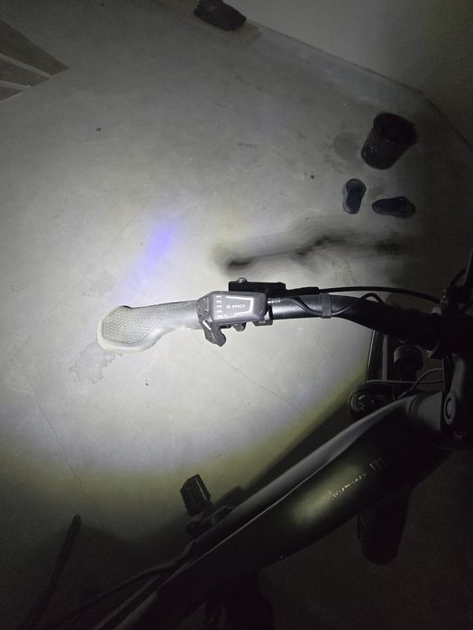 Продаж елосипедa  cube kathmandu