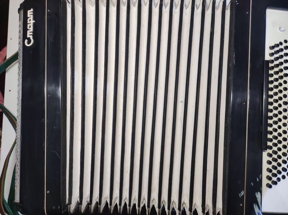 Баян Старт з футляром