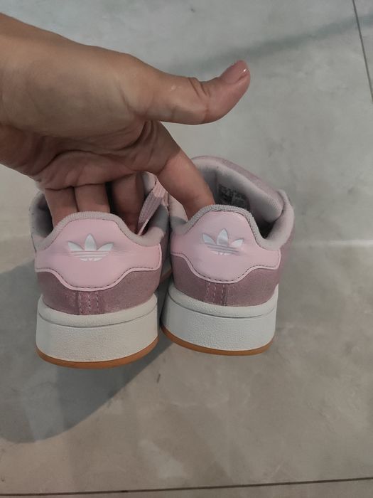 кросівки Adidas на дівчинку, 32 розмір , 21 см устілка