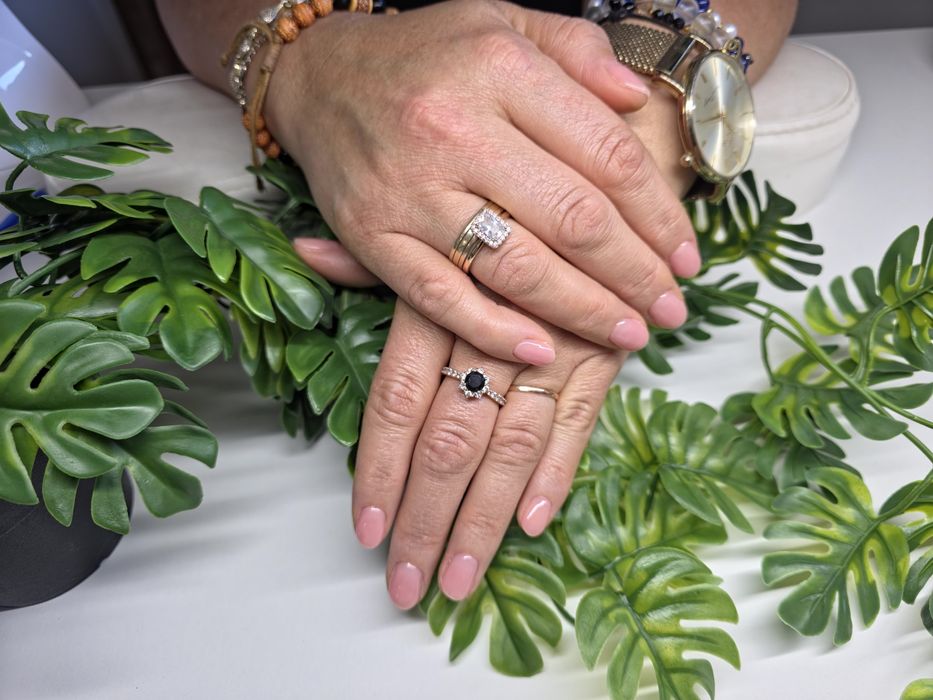 Manicure hybrydowy oraz żele