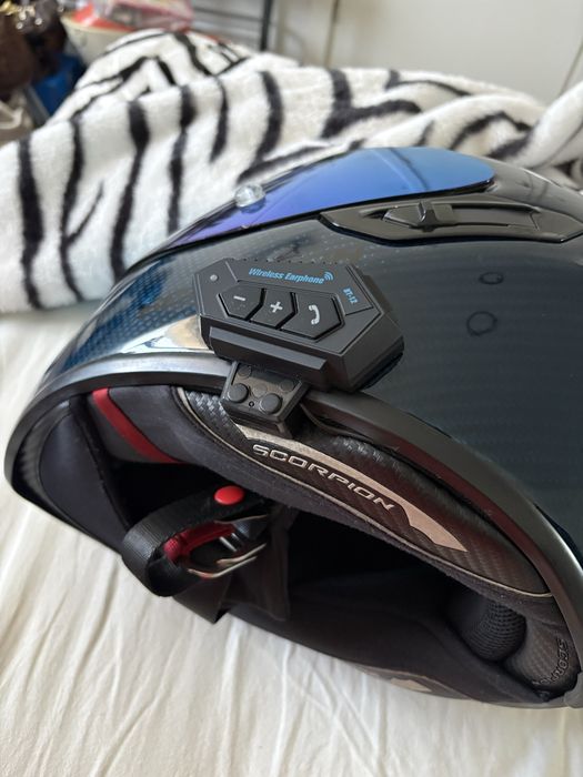 Capacete mota- Scorpion Exo-1400 Evo Carbon Air