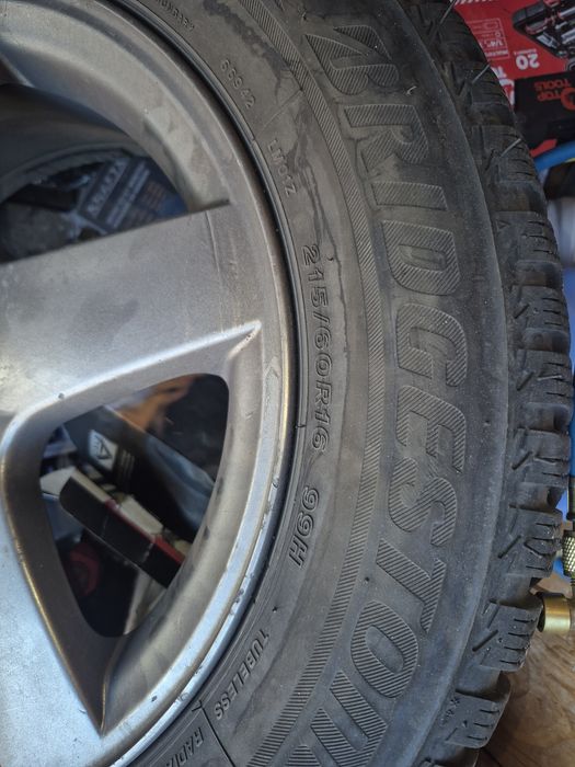 Alufelgi 16 wraz z oponami zimowym 5x108
