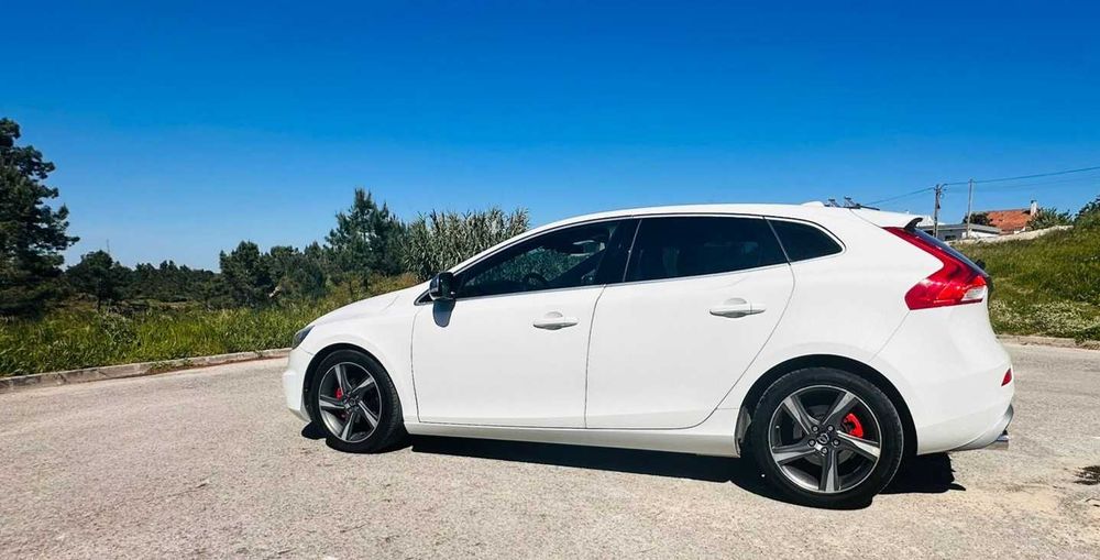 Volvo V40 R-Design D2
