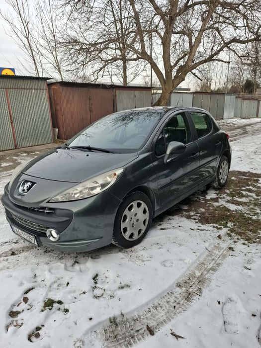 Peugeot 207 1.4 benzyna 2006
