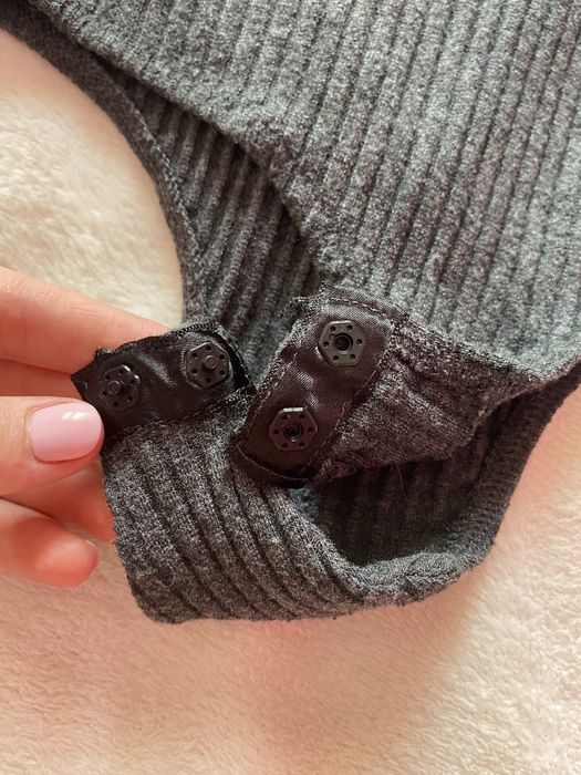 Боді з відкритою спинкою сірого кольору