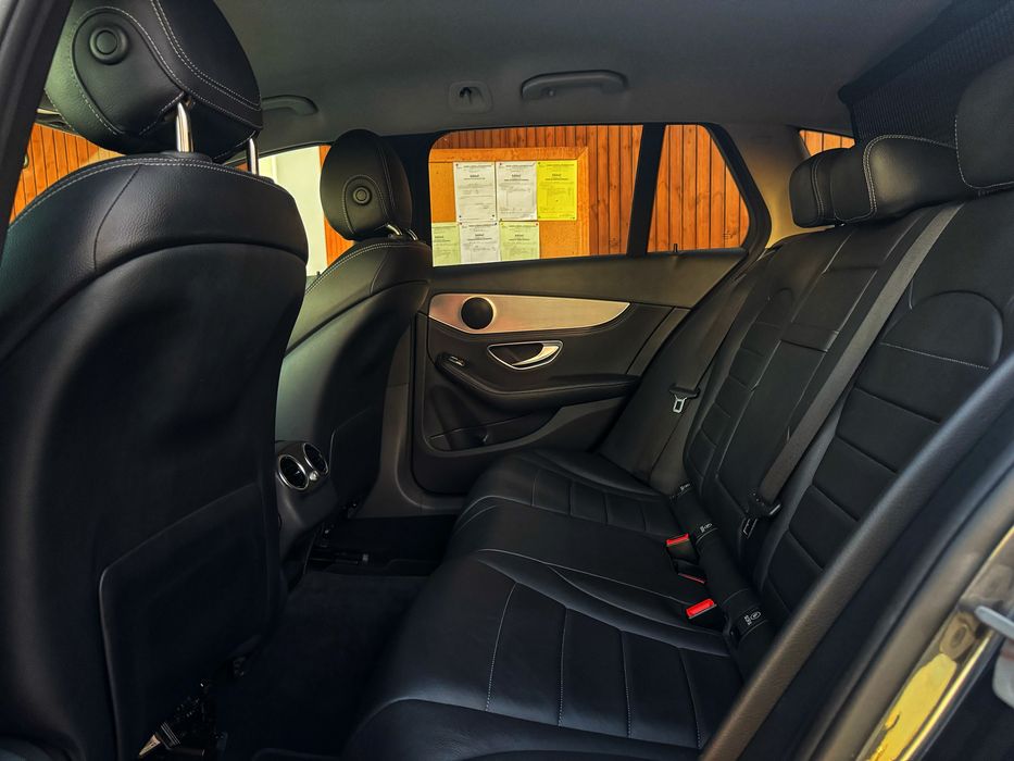 Mercedes-Benz C200 CDI Avantgarde Station Auto - Desde 270€ Mês