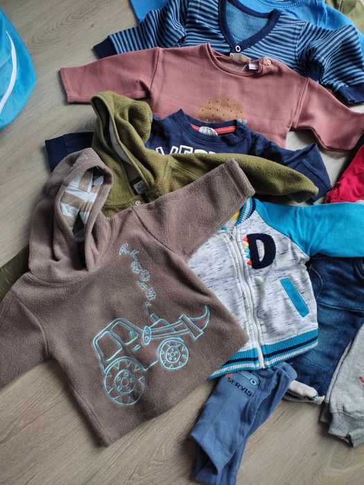 Zestaw ubranek dla chłopca 74