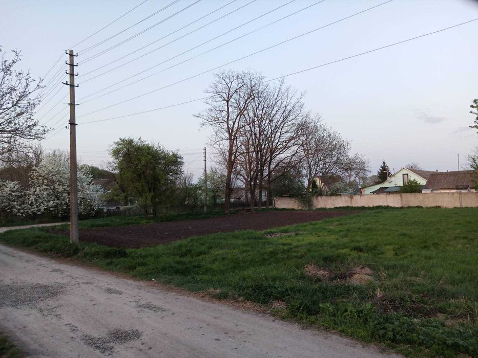 Продам земельну ділянку під будівництво