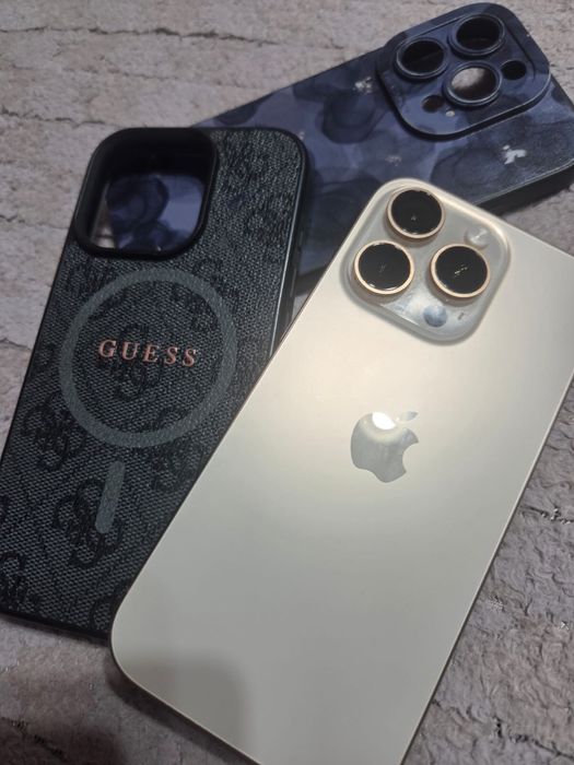 Iphone 16 pro  128GB tytan pustynny