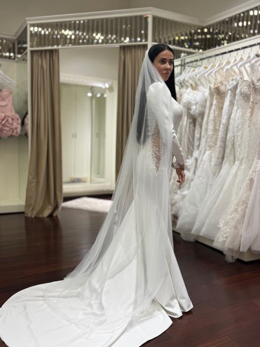 Дизайнерська весільна сукня !