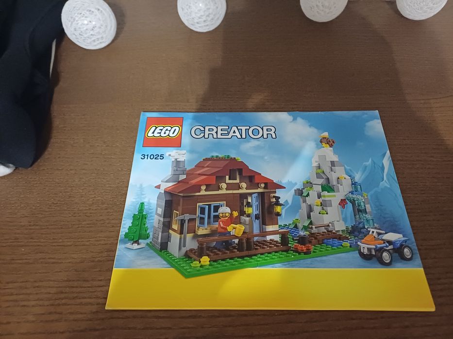 Lego Creator Chatka w Górach