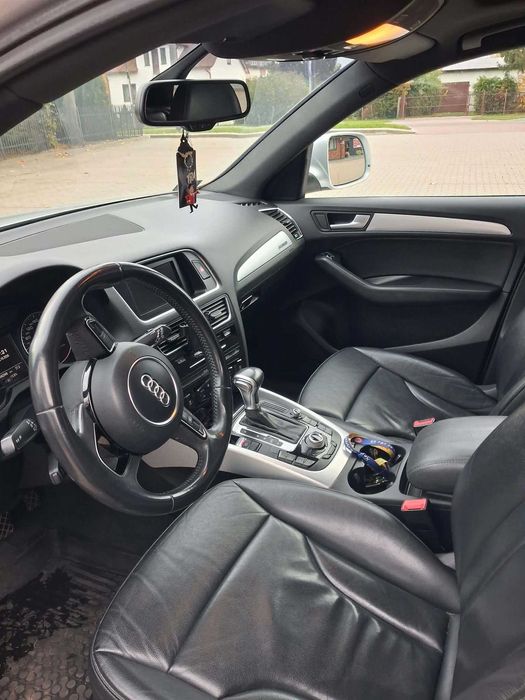 Samochód osobowy Audi q5
