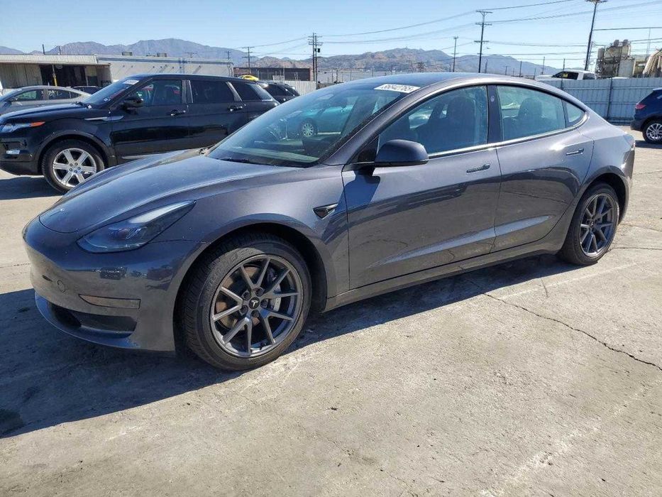 Tesla Model 3 2023