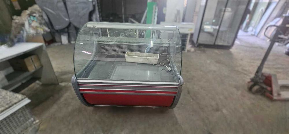 Холодильные ВИТРИНЫ шкафы холодильні ВІТРИНИ торгове обладнання