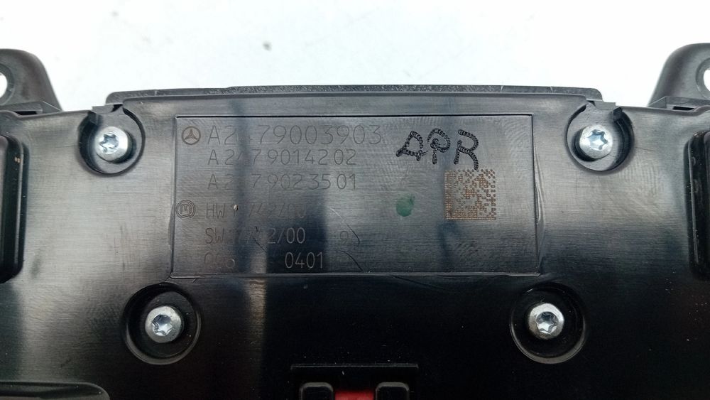 Comando / botão / interruptor multifunções MERCEDES-BENZ CLA Coupé (C1