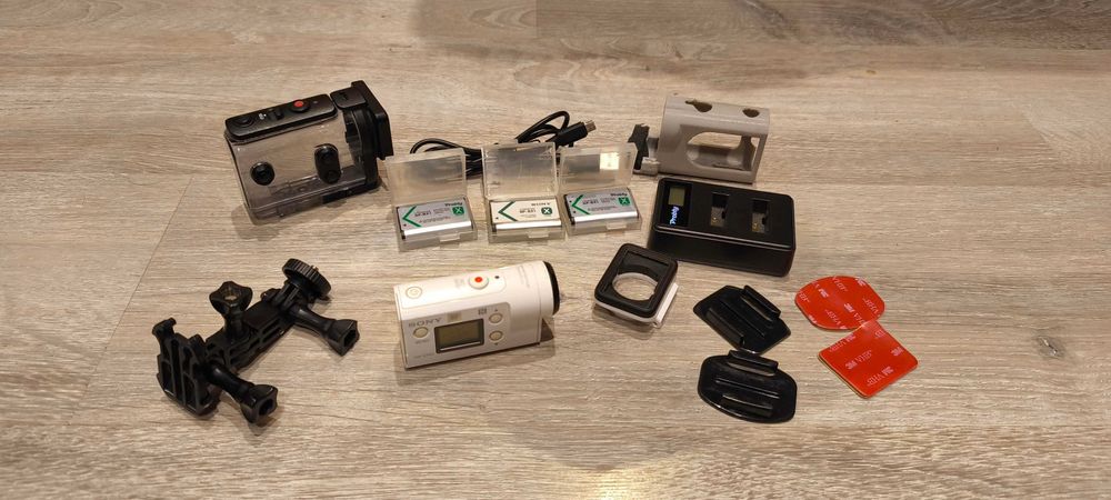 Sony FDR-X3000 + Повний комплект (Аквабокс, Захист, 128GB)