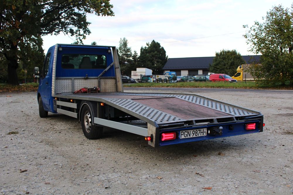 Autolaweta pomoc drogowa transport laweta