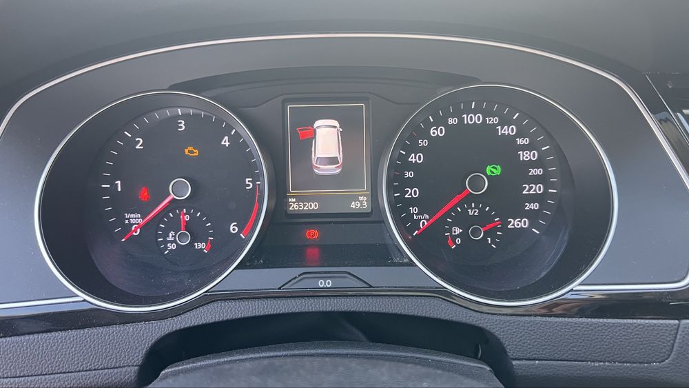 Продам Volkswagen Passat 2016