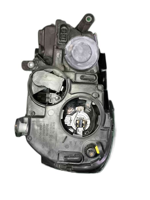 Ótica / Farol Direito VW PASSAT B7 Variant