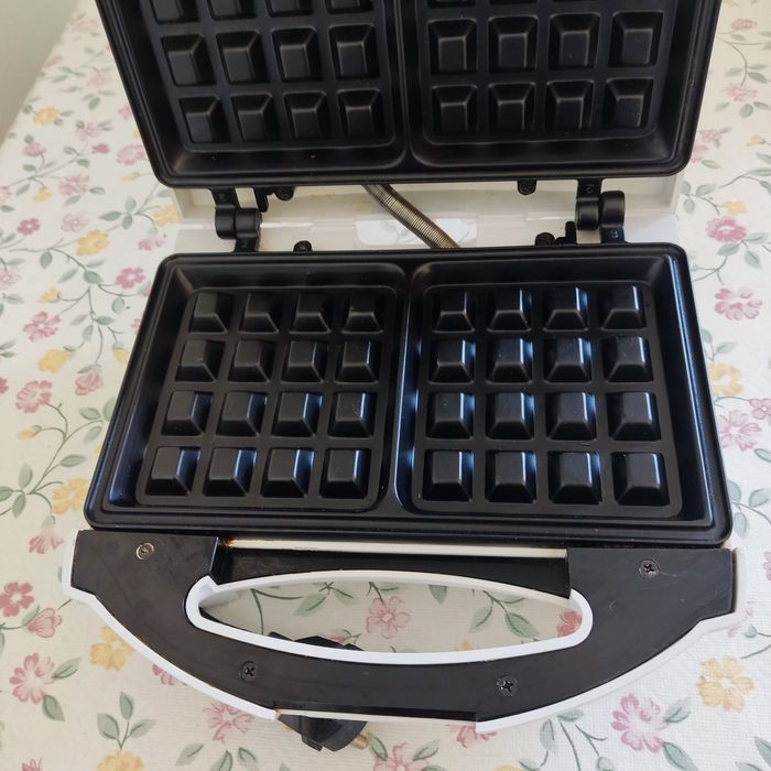 Máquina de waffles Moulinex
