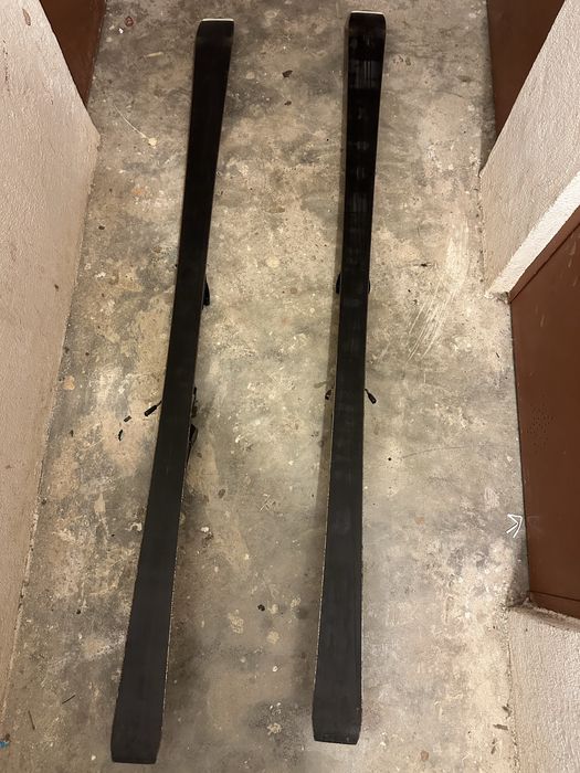 Conjunto de skis atomic+botas tamanho29