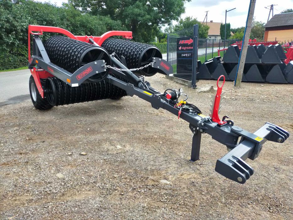 WAŁ POSIEWNY EXPOM TYTAN ciągany składany hydraulicznie Cambridge