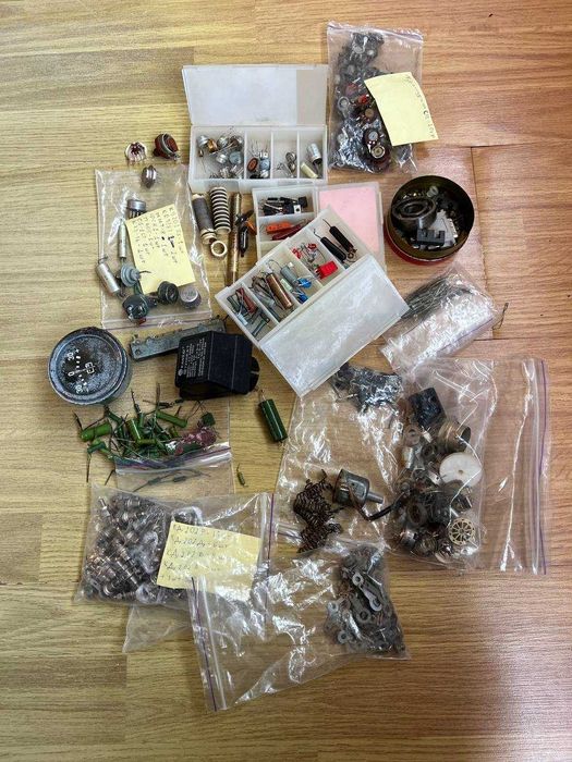 Радіодеталі СРСР Радиодетали Микросхемы лампы СССР радиодетали