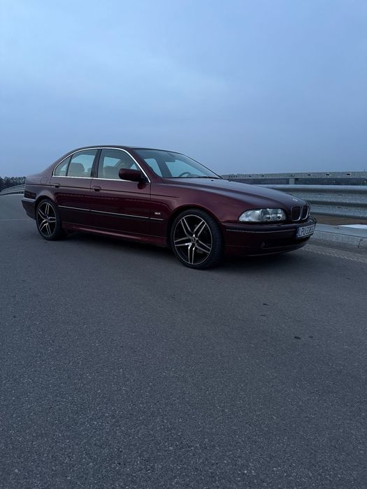 BMW Seria 5 BMW e39 V8 Manual bez rdzy LPG