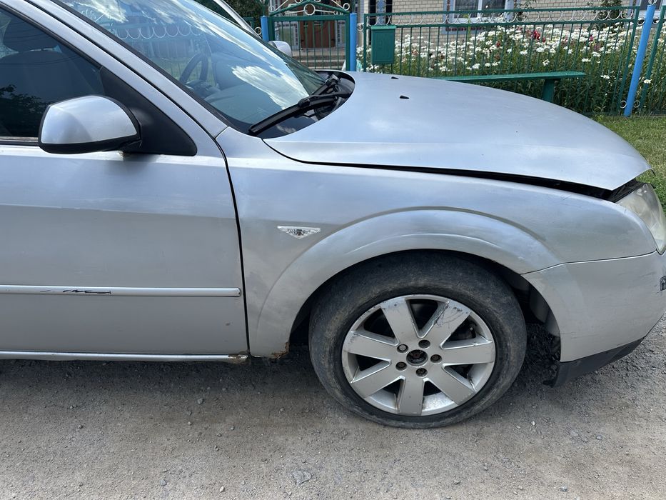 Ford Mondeo 2000