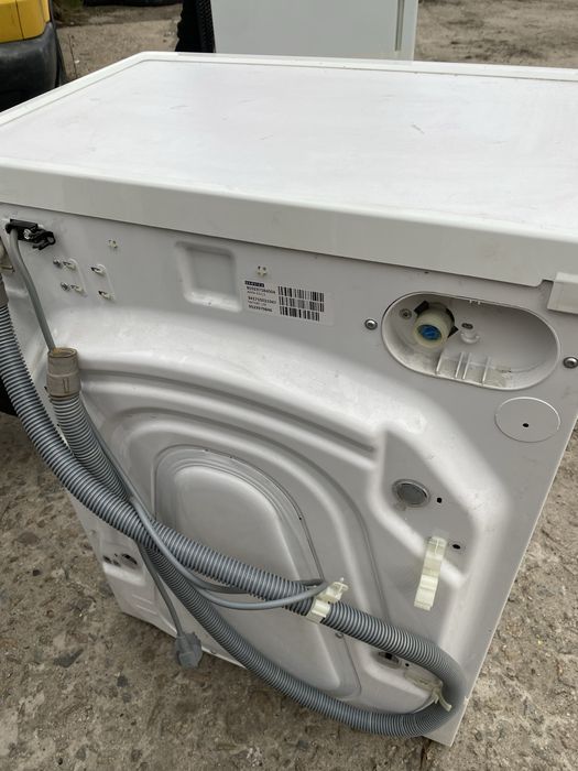 Стиральная машинка Whirlpool AWSX63213
