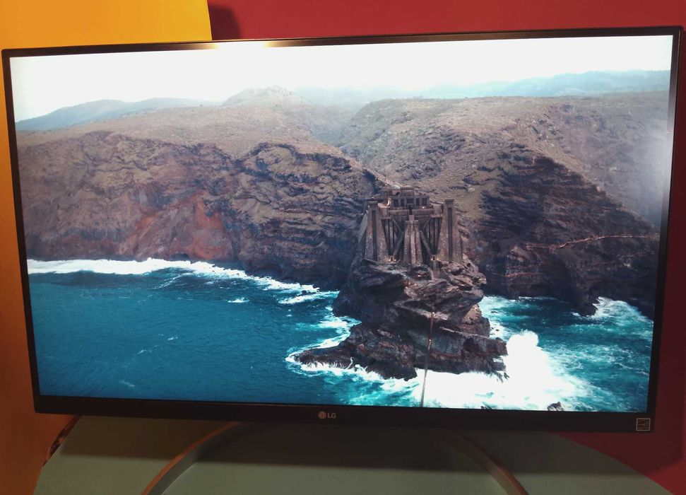 ИДЕАЛ Монитор IPS 4K 27" LG HDR MacBook Type C Динамик USB Хаб UL850-W