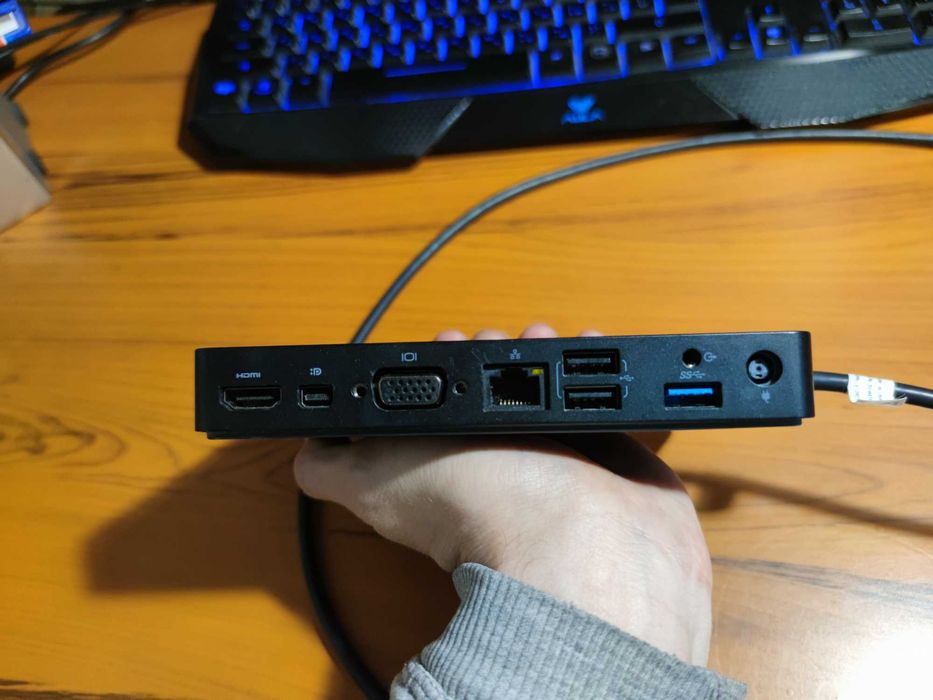 Док-станція Dell WD15